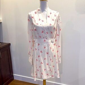 Equipment Floral Wrap Dress White w/Red Accents Size 10 Excellent Condition